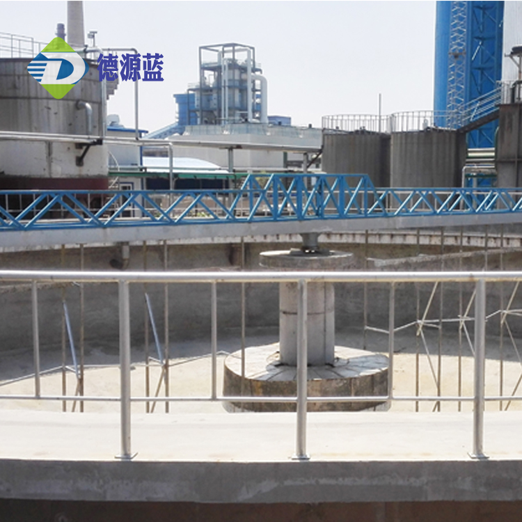 中心傳動刮泥機(jī)